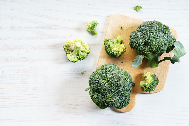 broccoli 5 Best Foods to Break Your Fast - Broccoli