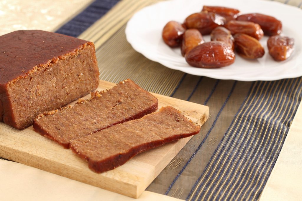 Sliced date dough