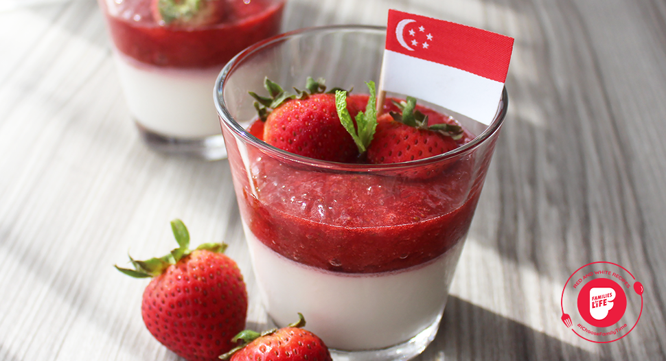 Delicious Strawberry Panna Cotta recipe by Mr Derek Cheong, Winner of MasterChef 2021