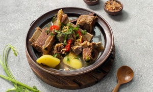 Beef-Bone-Soup-970x585 Beef Bone Soup Recipe