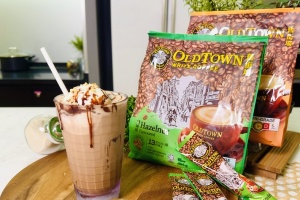 Oldtown Hazelnut White Coffee Milkshake Recipe
