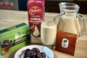 Iced Kurma Milk Tea