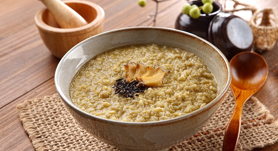 Jeonbokjuk (Korean Abalone Porridge) Recipe