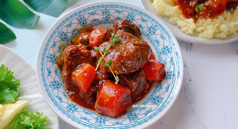 Braised Boneless Short Rib Paired with Mashed Potatoes Recipe on FairPrice Group app