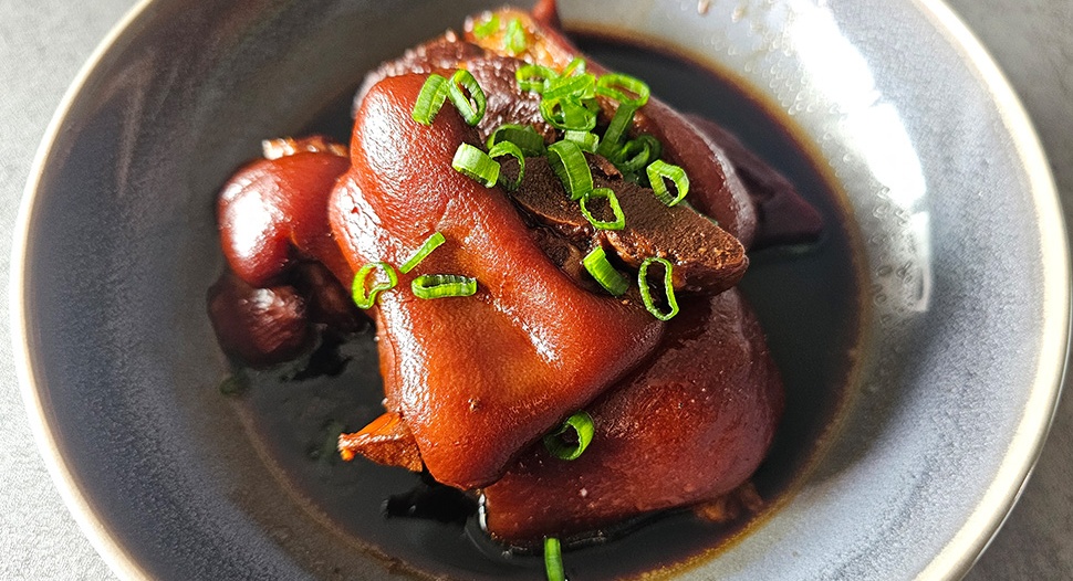 Chinese Braised Pork Trotters Recipe on FairPrice Group app