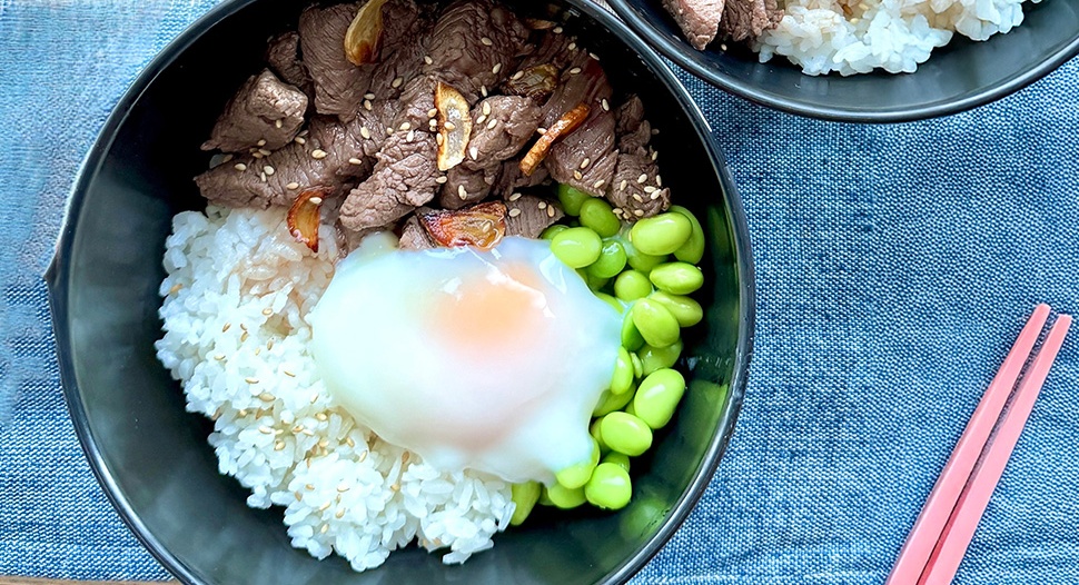 Japanese-style Beef Rice Bowl with Onsen Egg & Edamame Recipe on FairPrice Group app