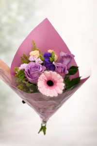 Soft floral bouquet in pink hues